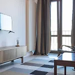 Universitate Heart View