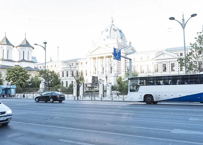 Universitate Heart View