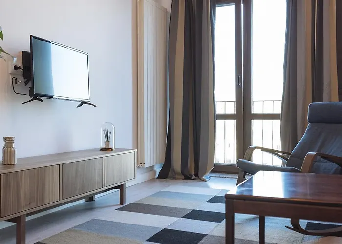 Universitate Heart View